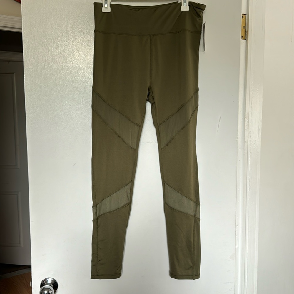 NWT Army green Energy leggings XL